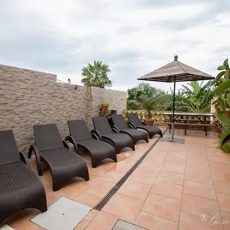 Villa Tal-bir Farmhouse *