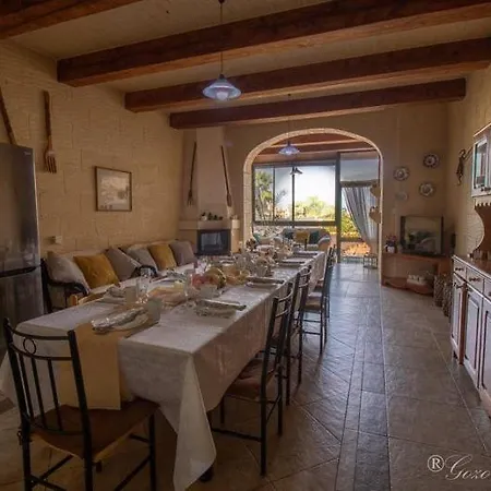Villa Tal-bir Farmhouse *